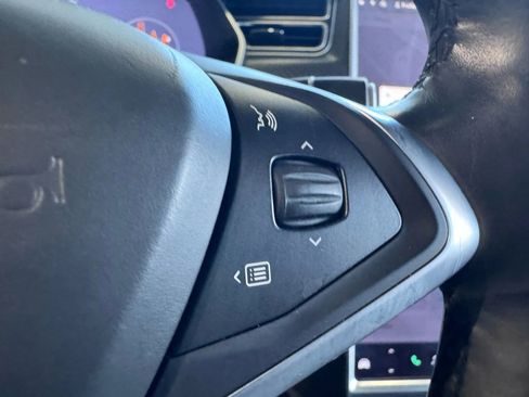 Used 2017 Tesla Model X 75D image 30