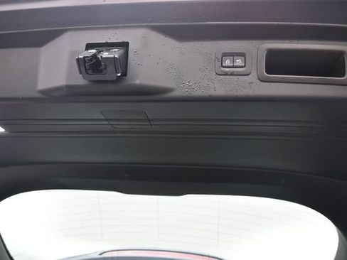 Certified 2025 MAZDA CX-50 AWD 2.5 S w/ Premium Package image 27