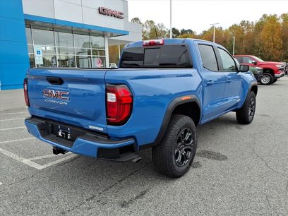 New 2025 GMC Canyon Elevation w/ Convenience Package