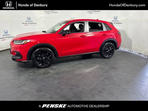 Used 2024 Honda HR-V Sport image 1
