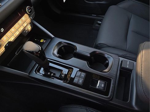 New 2026 Subaru Outback Touring XT image 21