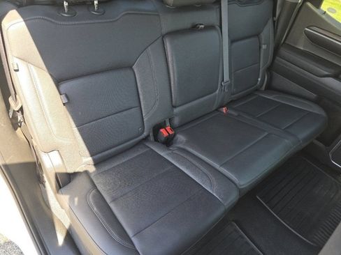 Used 2022 Chevrolet Silverado 1500 LTZ w/ Technology Package AWD/4WD image 23