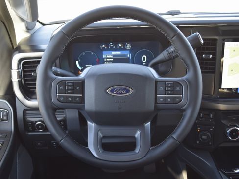 New 2026 Ford F250 Lariat w/ Chrome Package image 8