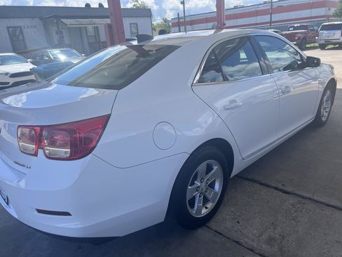 Used 2016 Chevrolet Malibu LS FWD image 3
