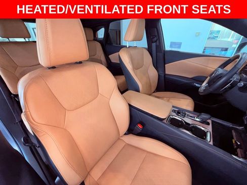 Used 2023 Lexus RX 350 Premium Plus w/ Cold Area Package FWD image 17