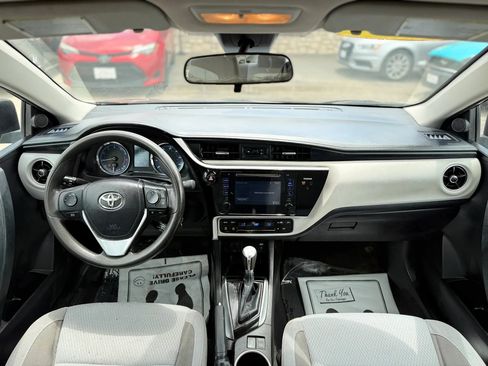 Used 2017 Toyota Corolla LE FWD image 25