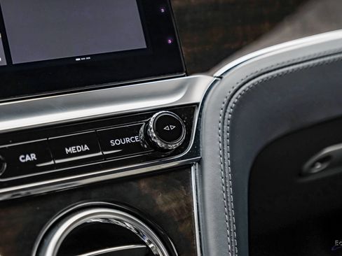 Used 2020 Bentley Continental GT V8 First Edition AWD/4WD image 68