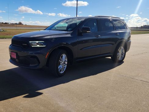 Used 2024 Dodge Durango GT image 4