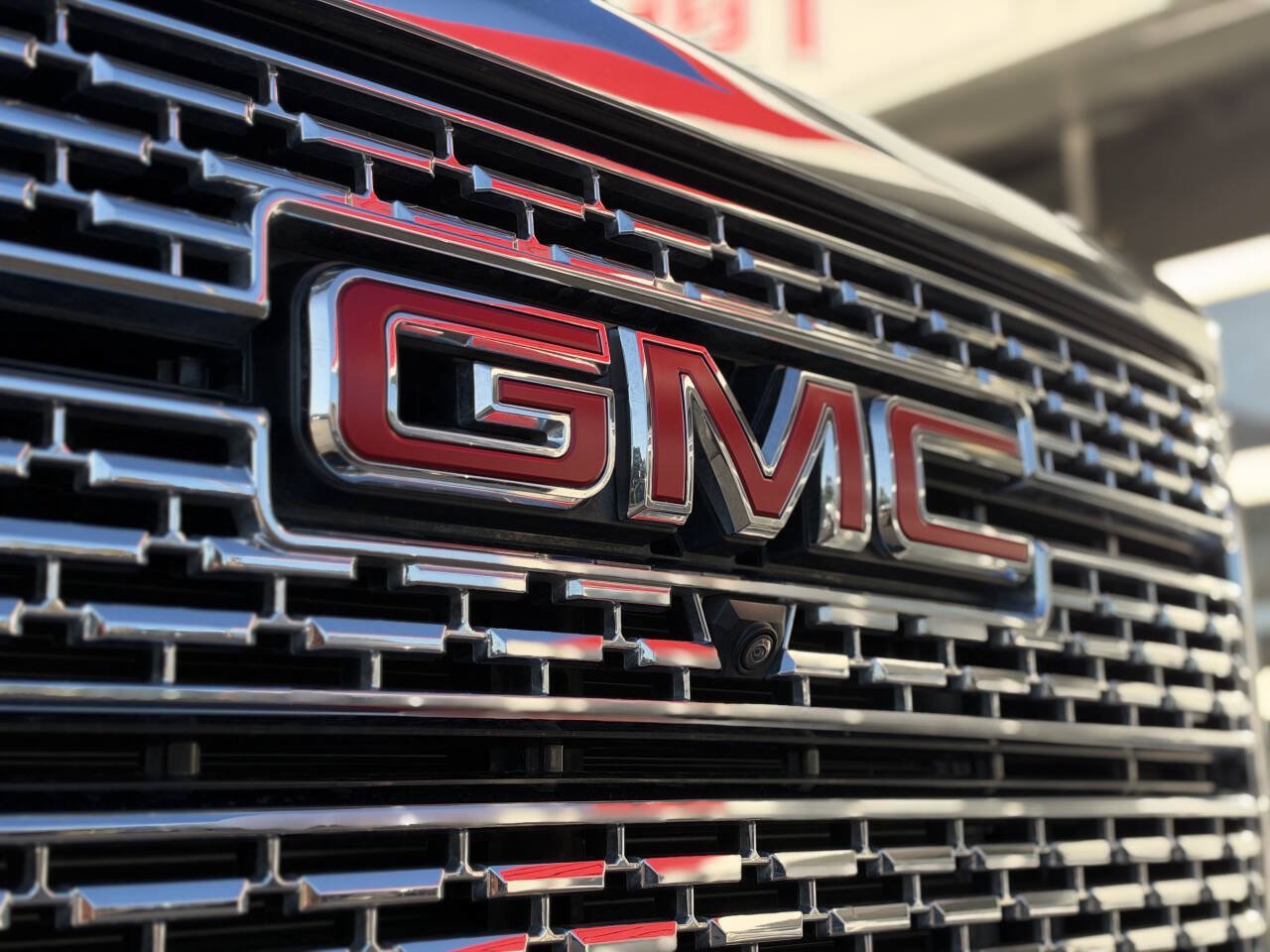 Used 2023 GMC Sierra 3500 Denali w/ Denali Black Diamond Edition AWD/4WD image 8