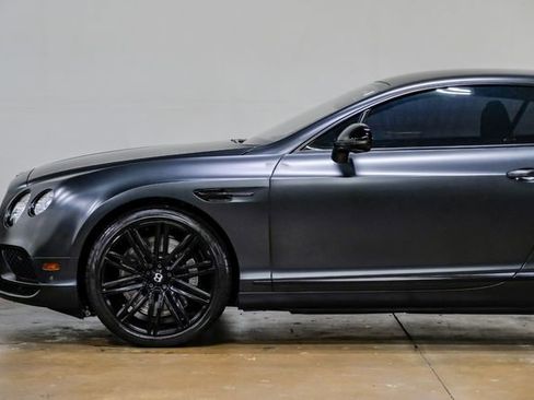 Used 2016 Bentley Continental GT image 17