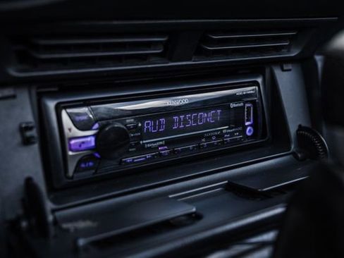 Used 2003 Honda S2000 image 12