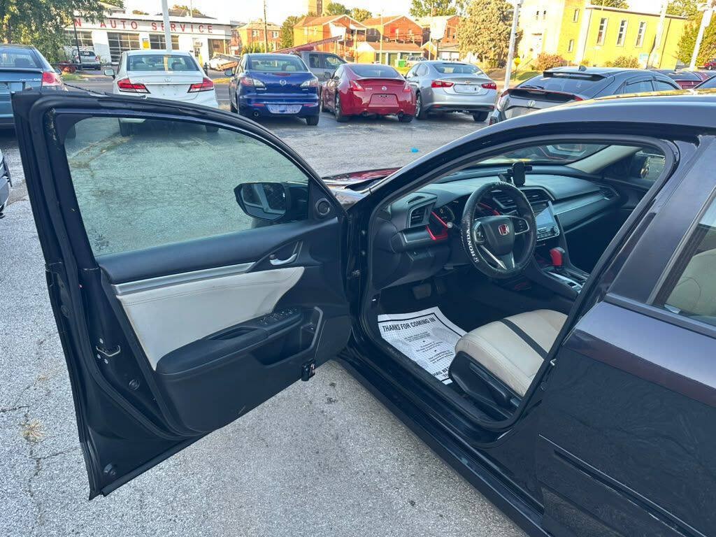 Used 2016 Honda Civic EX image 9