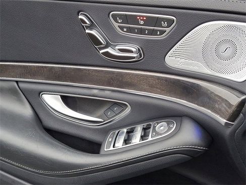 Used 2019 Mercedes-Benz S 560 S 560 image 23