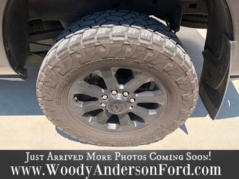 Used 2023 RAM 2500 Big Horn w/ Night Edition AWD/4WD image 6