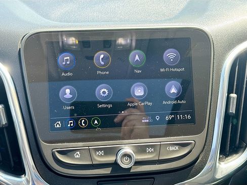 Used 2020 Chevrolet Equinox LT AWD/4WD image 13