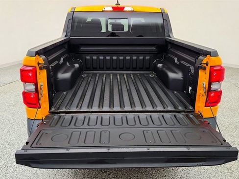 Used 2023 Ford Maverick Lariat w/ Lariat Luxury Package FWD image 6