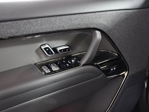 New 2026 Land Rover Range Rover Sport Dynamic SE image 15