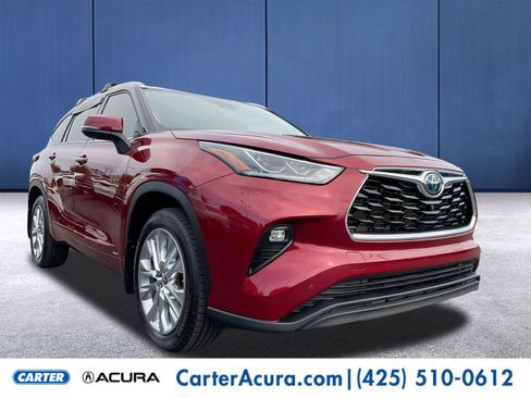 Used 2023 Toyota Highlander Limited image 1