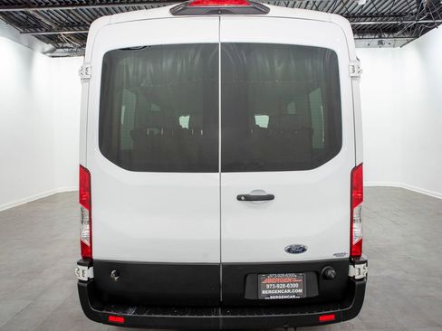 Used 2019 Ford Transit 350 XL image 8