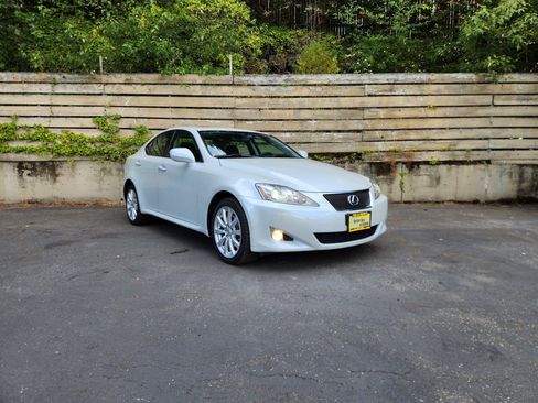 Used 2008 Lexus IS 250 AWD image 21