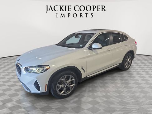 Used 2024 BMW X4 xDrive30i w/ Parking Assistance Package AWD/4WD image 1