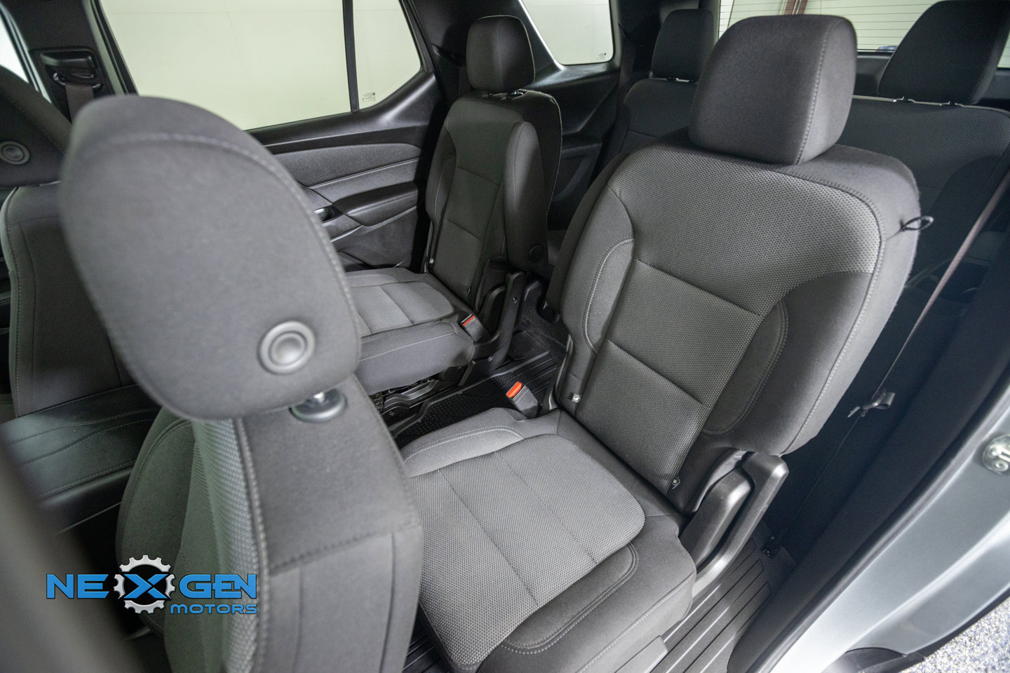 Used 2023 Chevrolet Traverse LT w/ LPO, Floor Liner Package AWD/4WD image 35