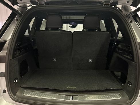 Used 2025 Jeep Grand Cherokee L Summit w/ Obsidian Package AWD/4WD image 26