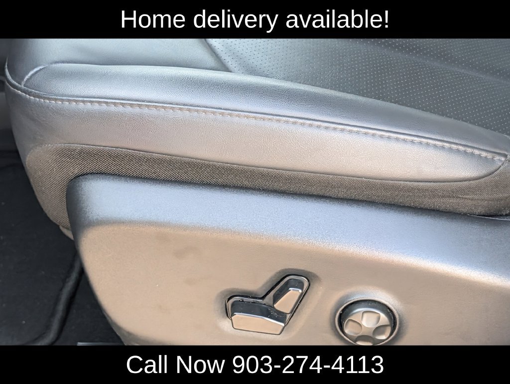 Used 2026 Chrysler Pacifica Select FWD image 27
