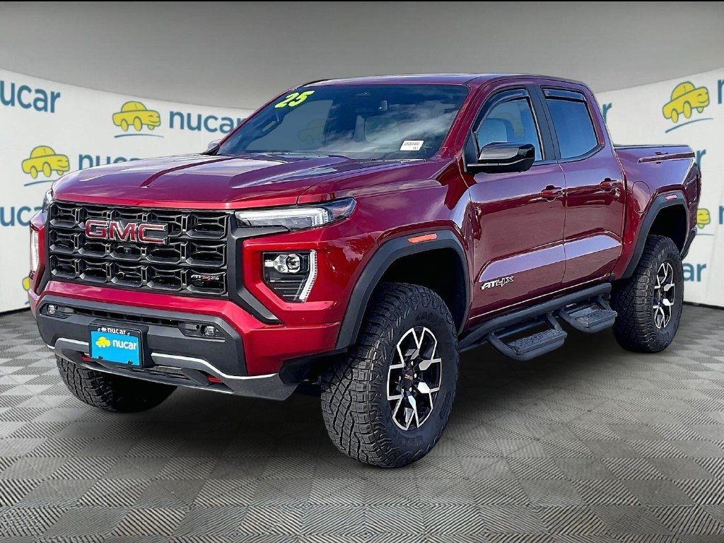Used 2025 GMC Canyon AT4 w/ AT4X Package AWD/4WD image 3