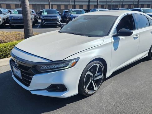 Used 2022 Honda Accord Sport image 10
