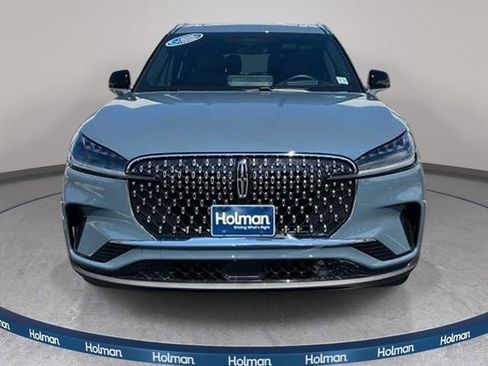 New 2026 Lincoln Aviator Reserve AWD/4WD image 2