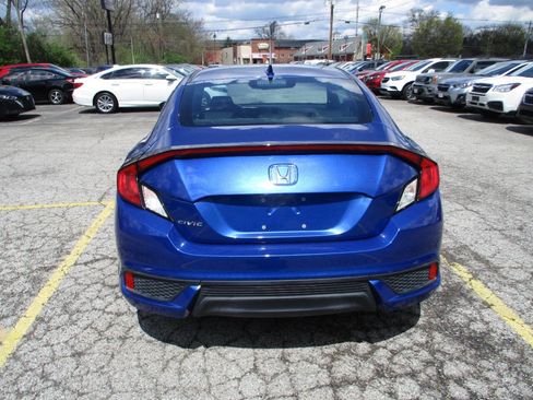 Used 2019 Honda Civic EX image 11