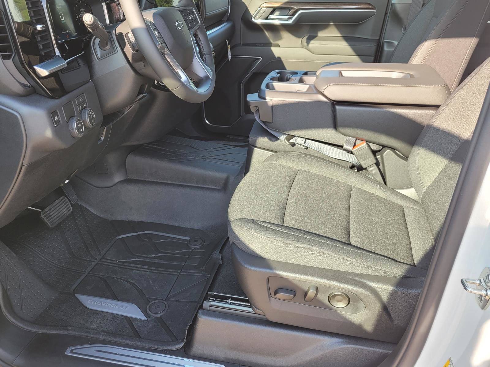 New 2026 Chevrolet Silverado 1500 RST w/ RST Select Package RWD image 14