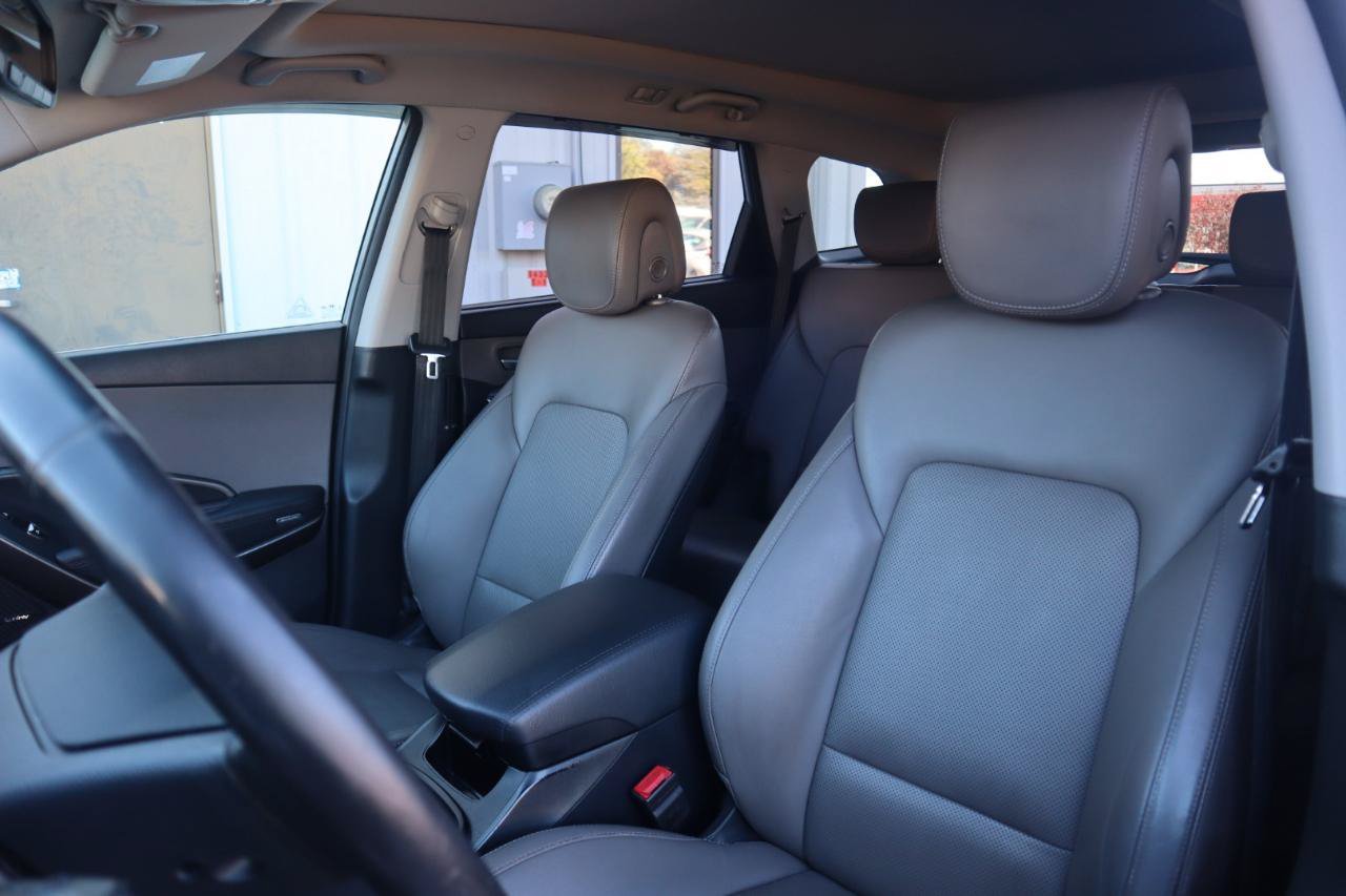 Used 2017 Hyundai Santa Fe AWD w/ SE Ultimate Tech Package 03 image 64