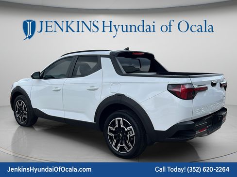 Certified 2025 Hyundai Santa Cruz Limited AWD/4WD image 5