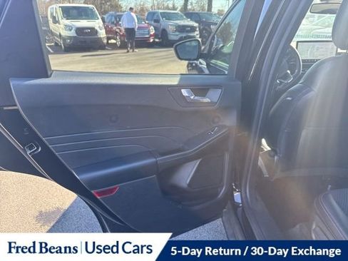 Used 2023 Ford Escape ST-Line Elite image 17