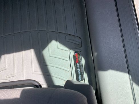 Used 2011 Honda CR-V EX image 18