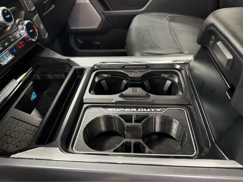 Used 2024 Ford F250 Lariat w/ Lariat Ultimate Package image 28