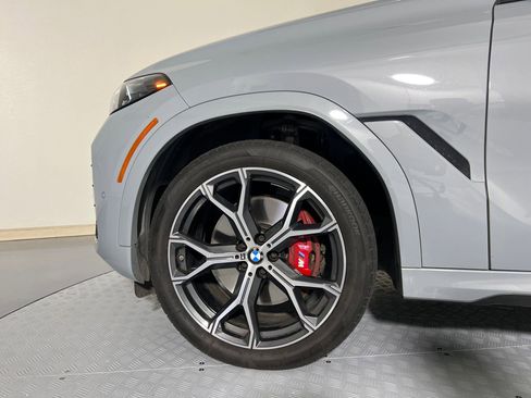 Certified 2024 BMW X6 xDrive40i w/ Executive Package image 11
