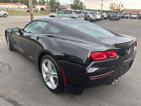 Used 2016 Chevrolet Corvette Stingray Coupe RWD image 6