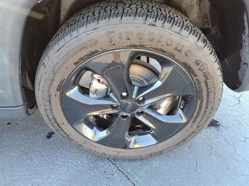 Used 2018 Jeep Compass Altitude w/ Popular Equipment Group image 9