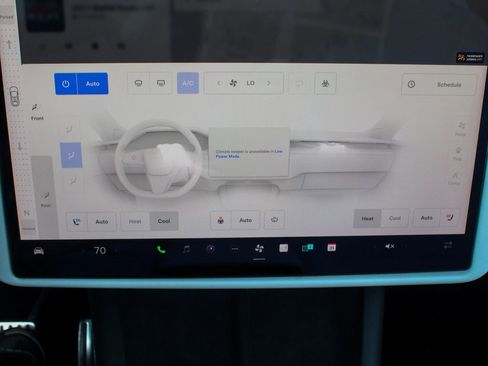 Used 2022 Tesla Model X image 23