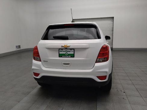 Used 2020 Chevrolet Trax LS w/ Tint and Cruise Package FWD image 7