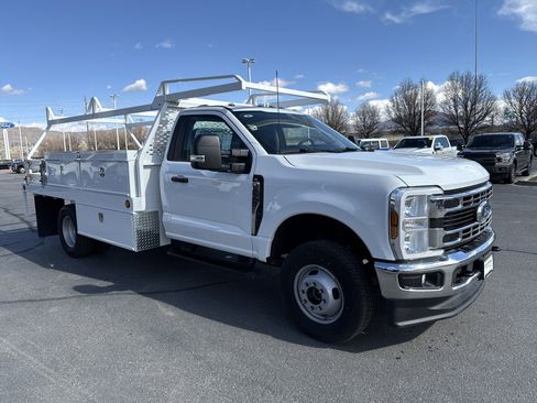 New 2025 Ford F350 XL w/ XL Chrome Package AWD/4WD image 7
