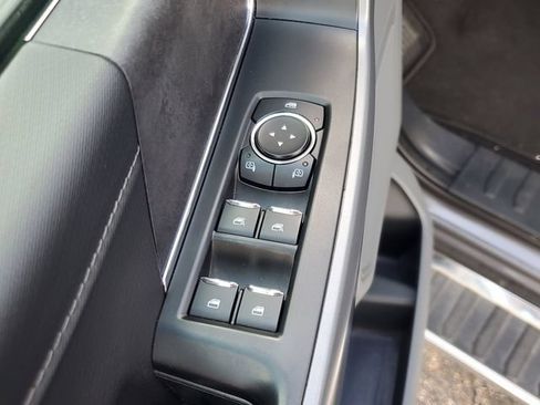 Used 2025 Ford F150 XLT w/ Equipment Group 301A Standard AWD/4WD image 17