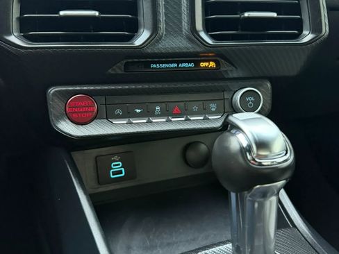 Used 2024 Ford Mustang Coupe image 14