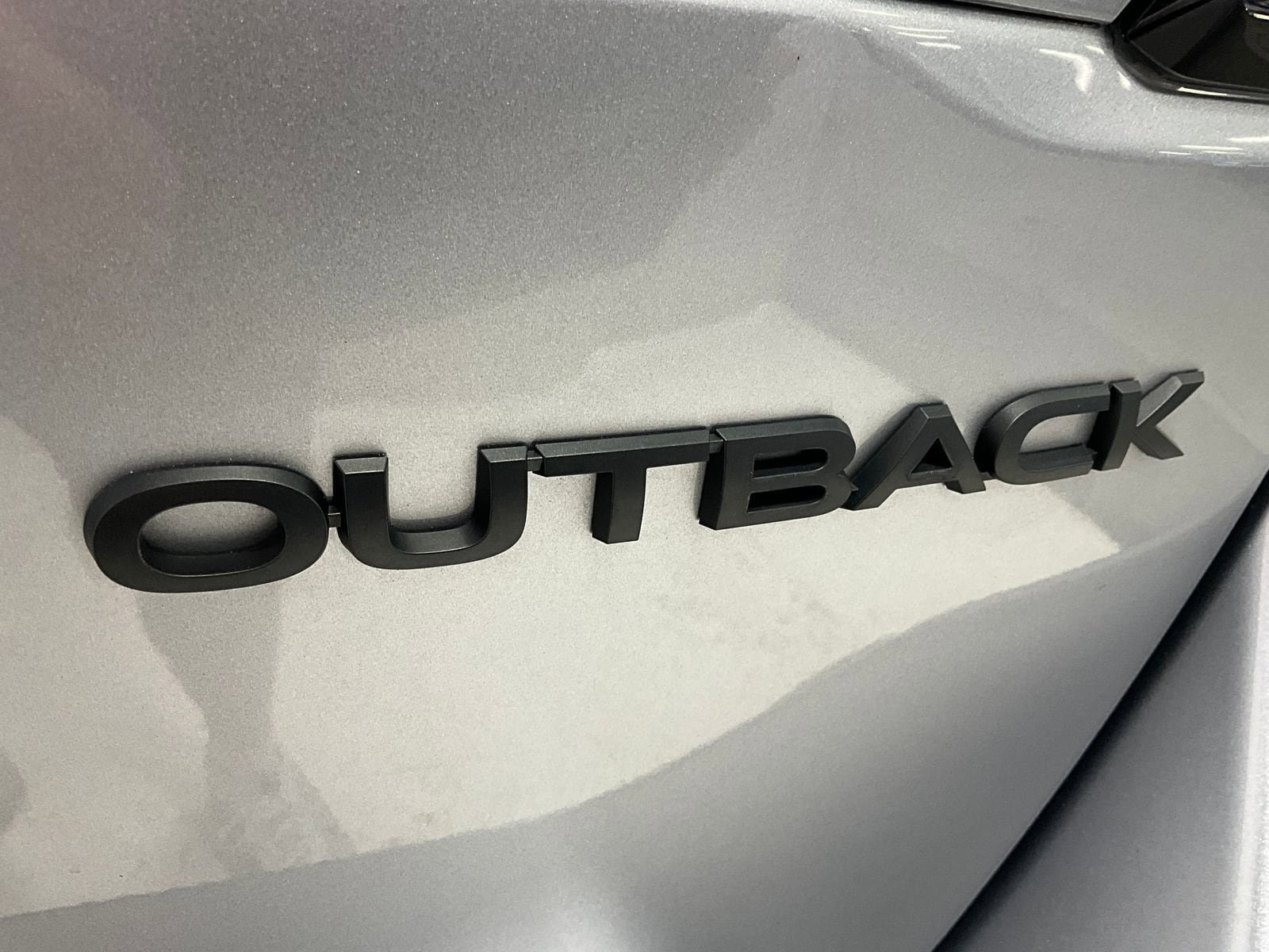 Used 2025 Subaru Outback Onyx Edition AWD/4WD image 27