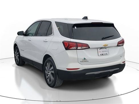 Certified 2024 Chevrolet Equinox LT image 3