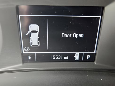 Used 2024 Chevrolet Equinox LS w/ Midnight Edition FWD image 26