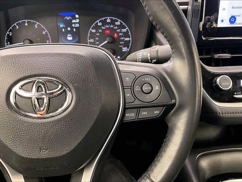 Used 2024 Toyota Corolla SE FWD image 18